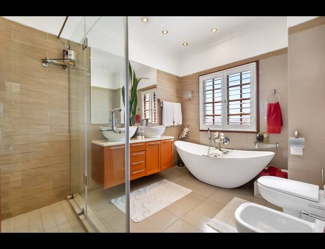 4 BEDROOM HOUSE FOR SALE IN HYDE PARK